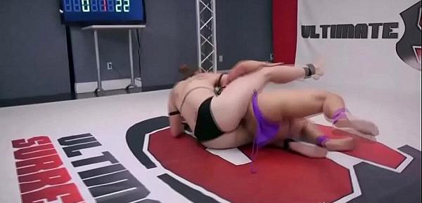  Super Hot Lesbians Enjoy Hardcore Wrestling